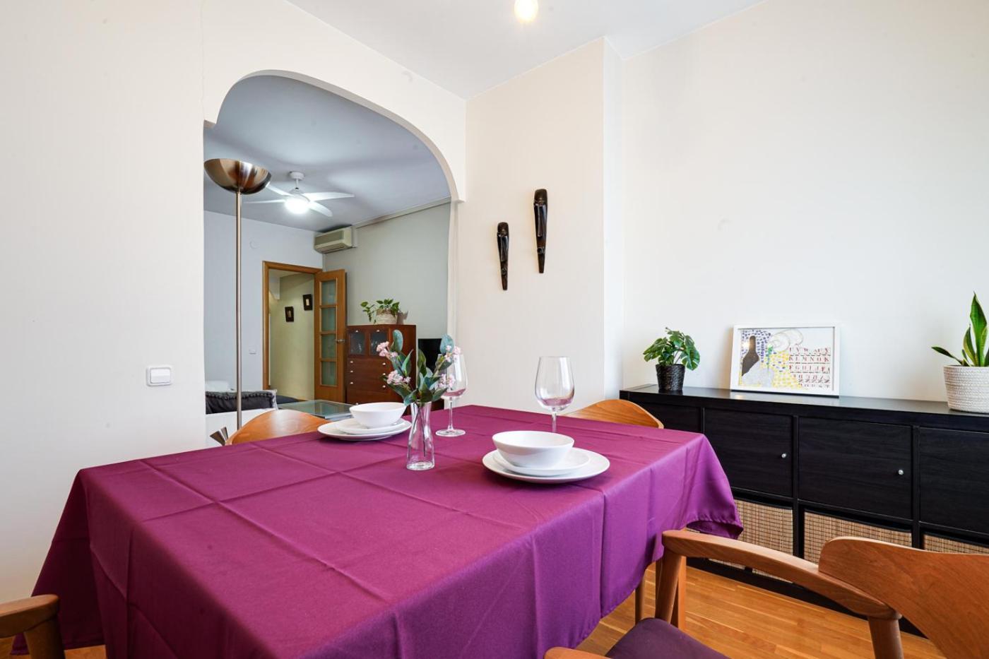 Cozy Flat In Poble Sec Apartamento